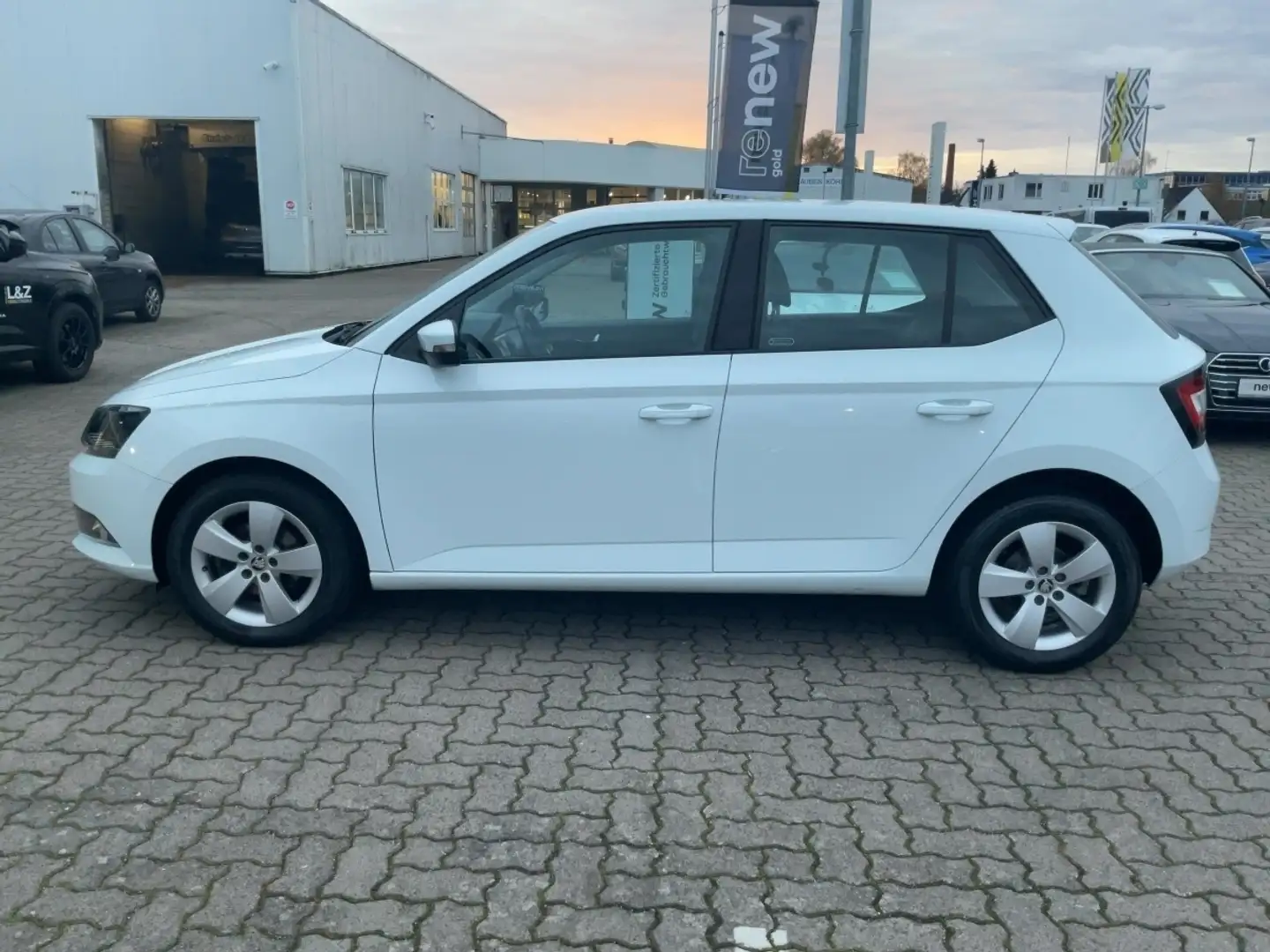 Skoda Fabia 1.2 TSI Style Green tec Blanc - 2