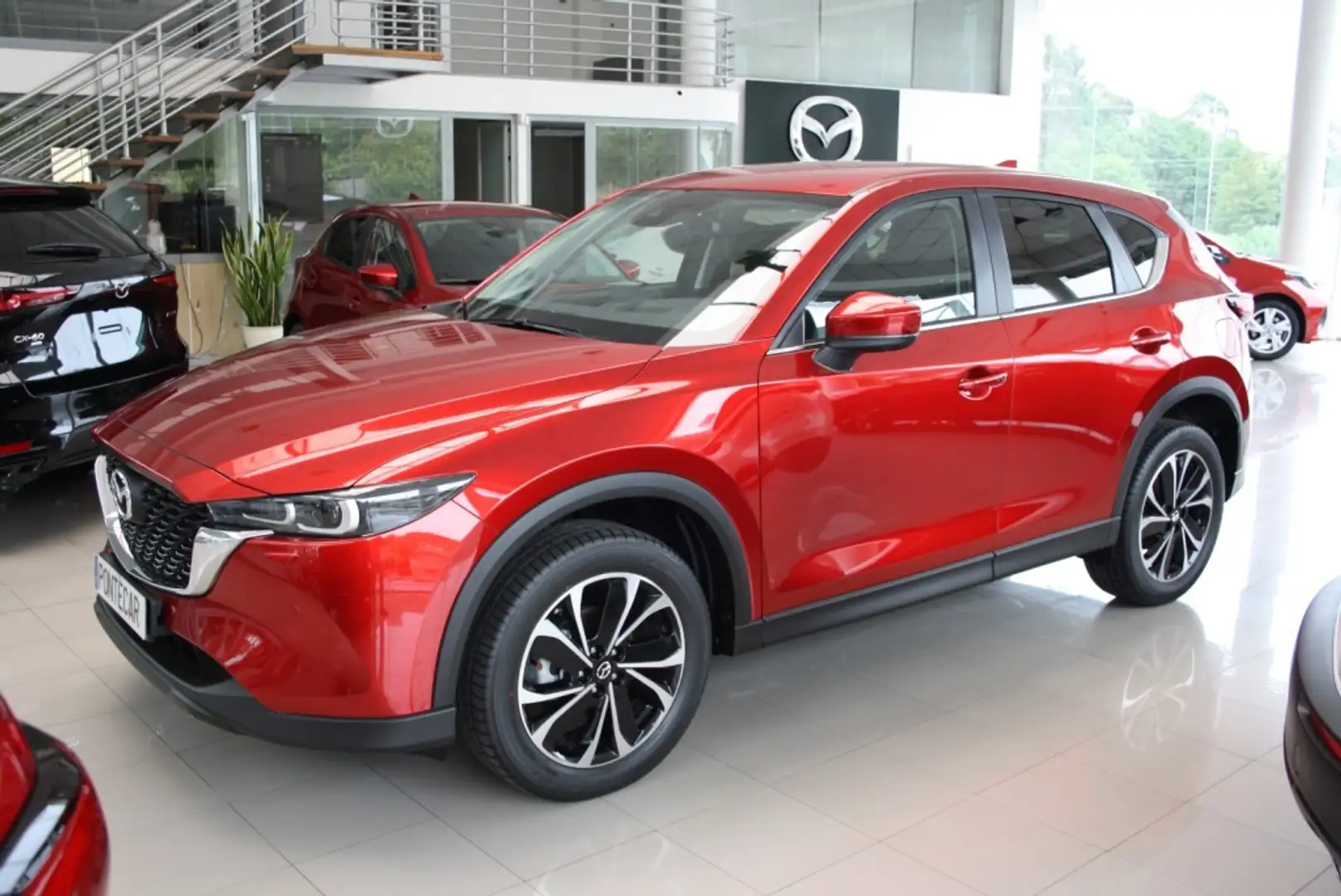 Mazda CX-5 2.0 e-Skyactiv-G MHEV Advantage 2WD 121kW Rojo - 1