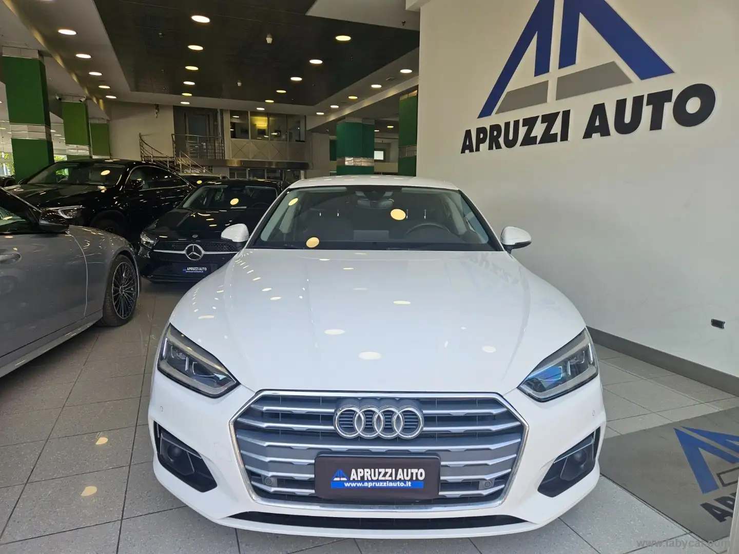 Audi A5 Sportback 40 2.0 tdi Business 190cv s-tronic Wit - 2
