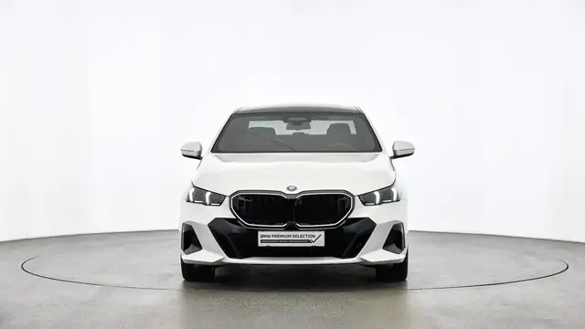 BMW M view 2