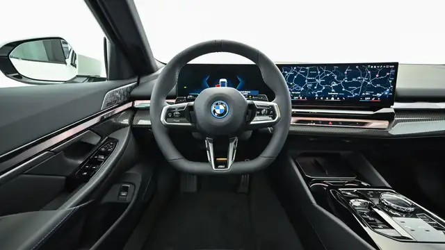 BMW M view 14