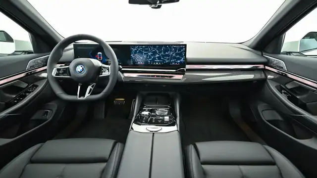 BMW M view 13