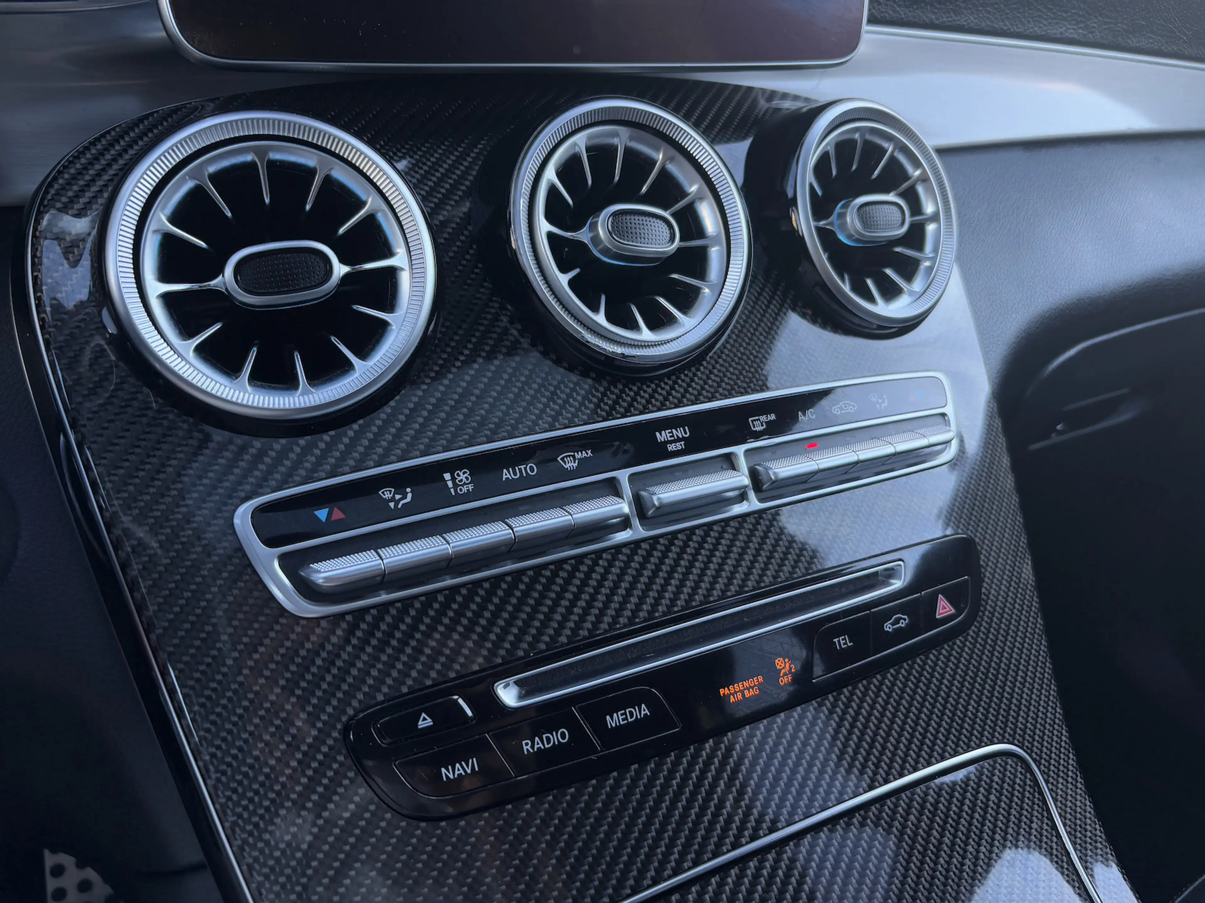 Mercedes-Benz GLC 43 AMG NIGHT/360°/HEAD-UP/SCHIEBE-DACH/21´´ — photo 22