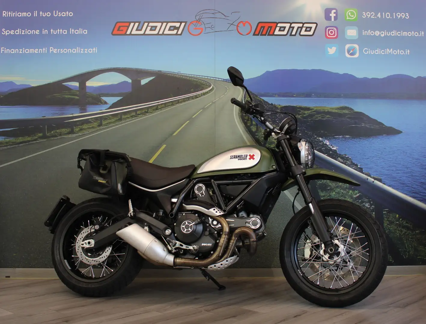 Ducati Scrambler Urban Enduro ABS - 2016 - km 12375 Verde - 1