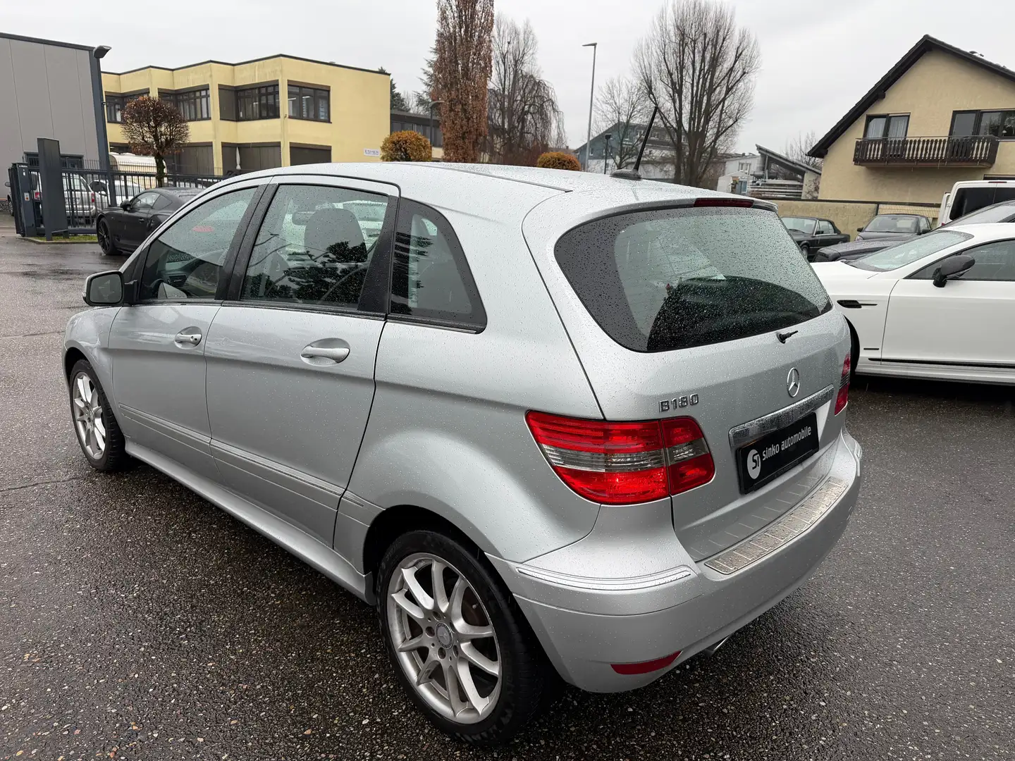 Mercedes-Benz B 180 B 180 CDI Sport Paket Klima Xenon Tempomat SHZ* Grau - 2