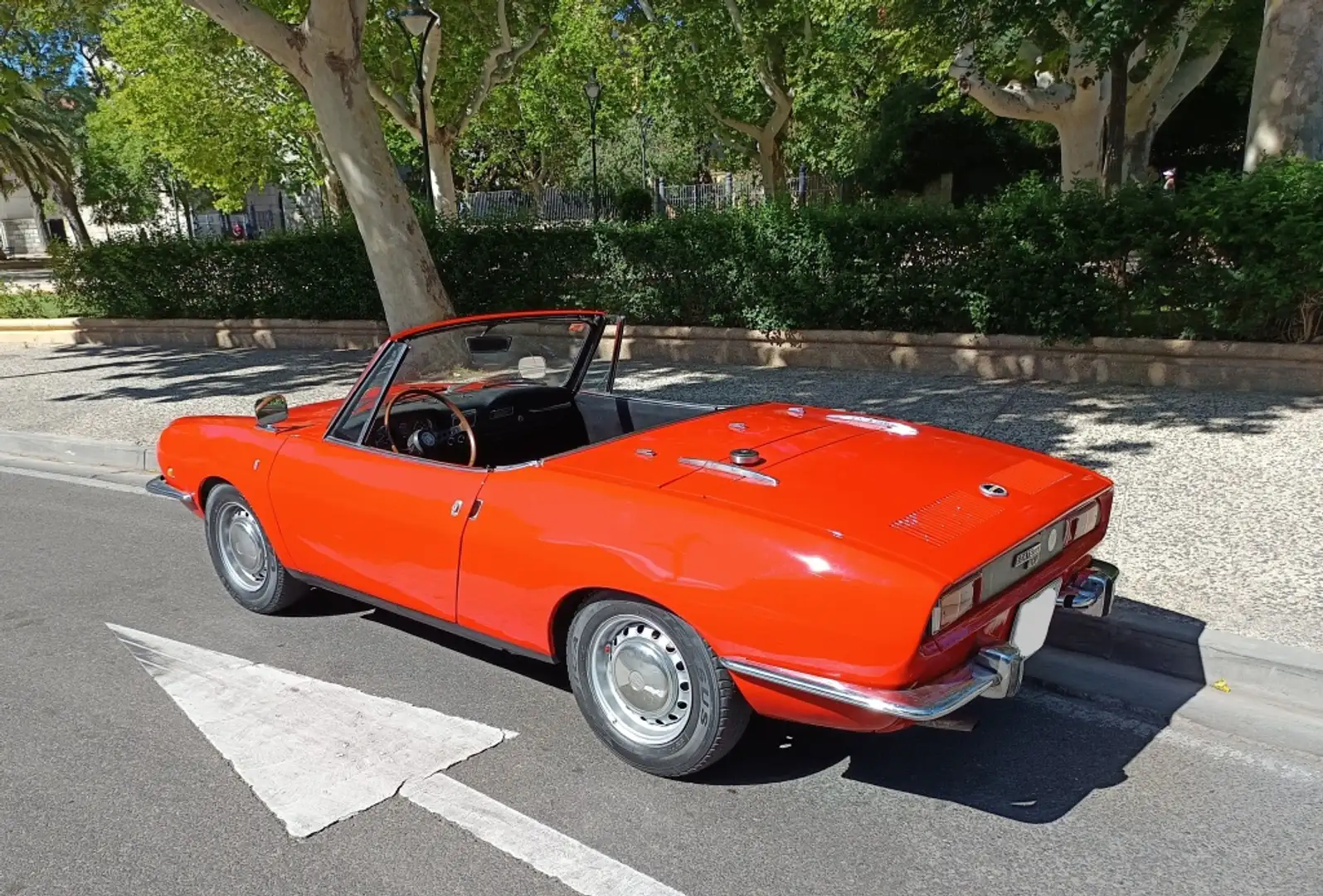 SEAT 850 Spider Rojo - 2
