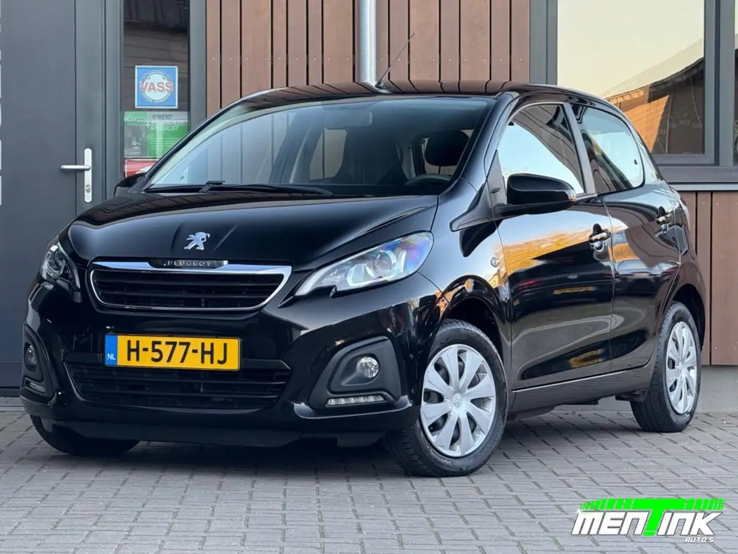 Peugeot 108 1.0 E-VTI ACTIVE 5 deurs Airco Cruise Led 1e eigen Noir - 1