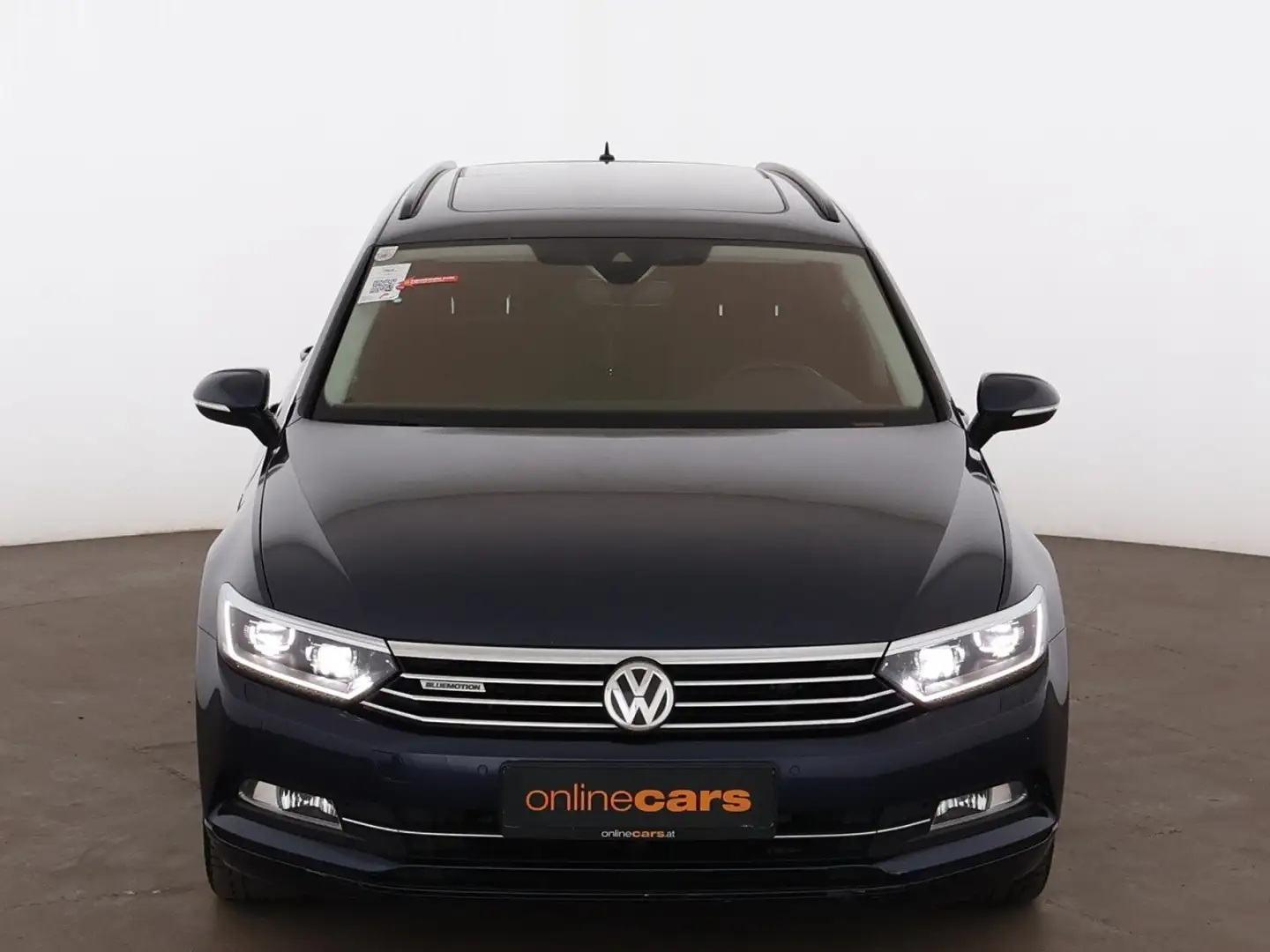 Volkswagen Passat Variant 2.0 TDI LED SKY RADAR NAVI SITZHZG Blau - 2
