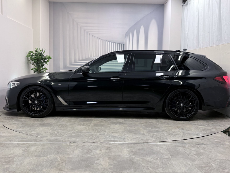 BMW 550 M550d xDRIVE__BLACK-B__ LCI__B57 TRIEBWERK — photo 9