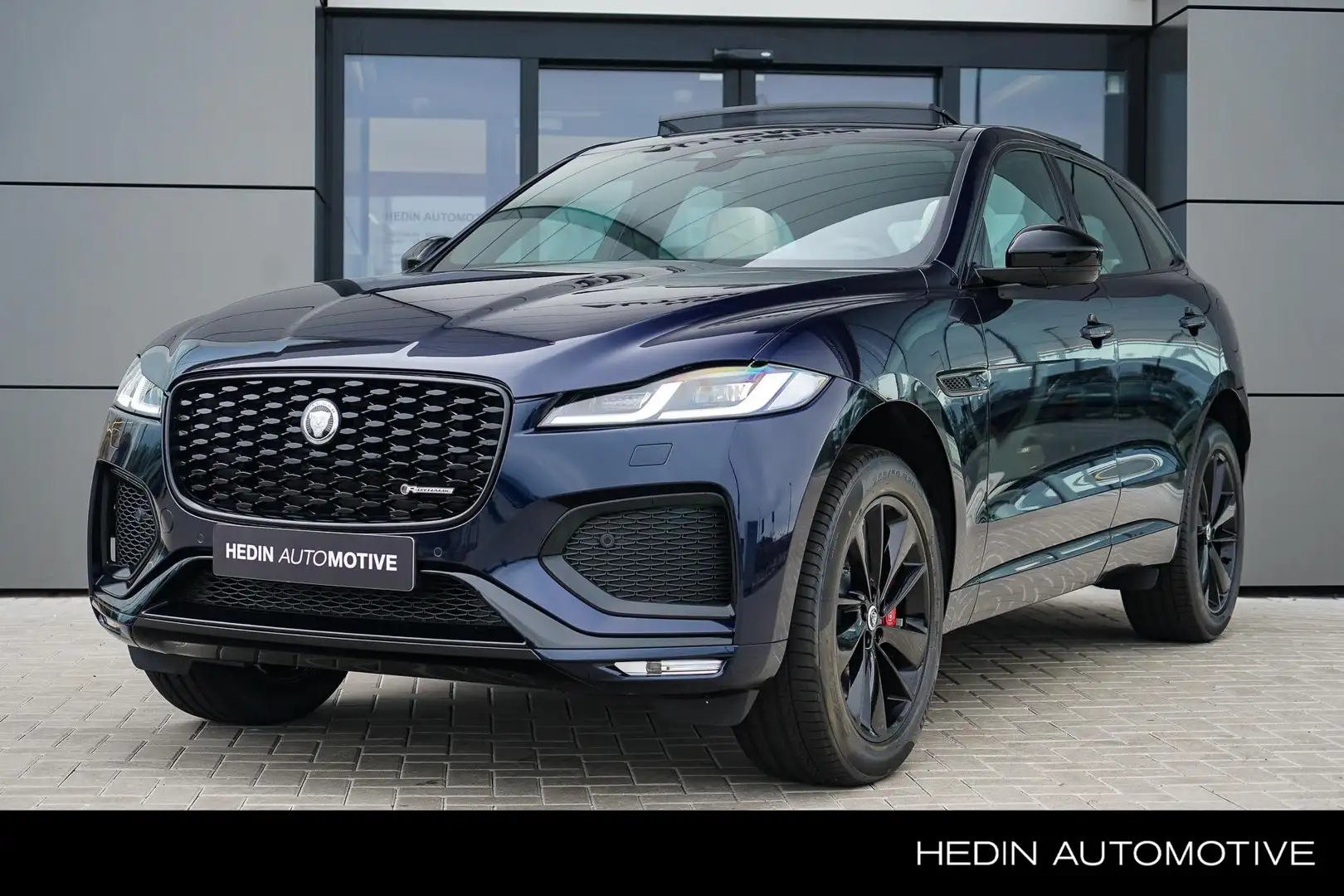 Jaguar F-Pace 2.0 P400e PHEV R-Dynamic SE | Schuifdak | Adaptive Blauw - 1