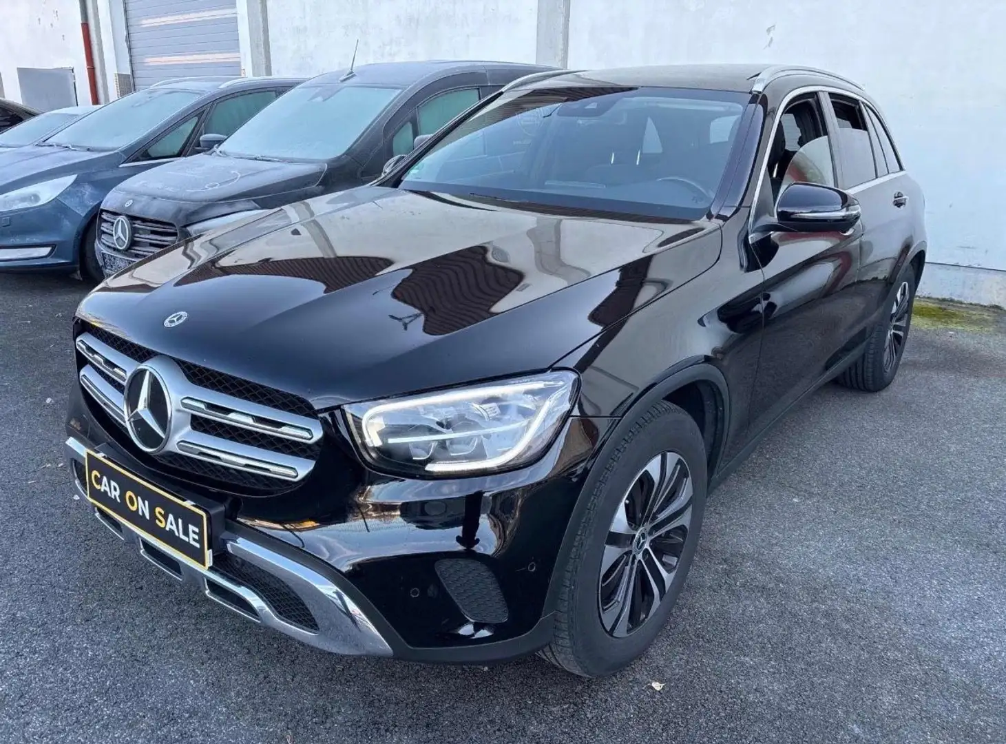 Mercedes-Benz GLC 400 d 4M*R-CAM*LED*STANDH*VIRTUAL*AHK*PANO* Noir - 1