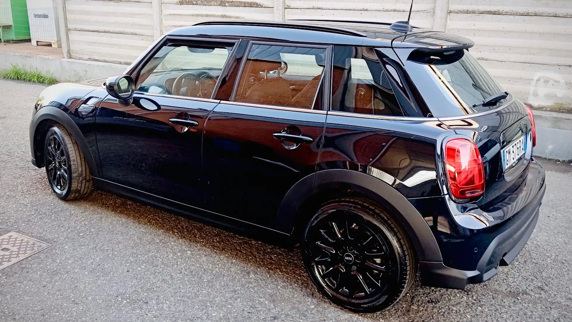 MINI Cooper Mini 5p 1.5 Cooper Camden auto Blu/Azzurro - 2
