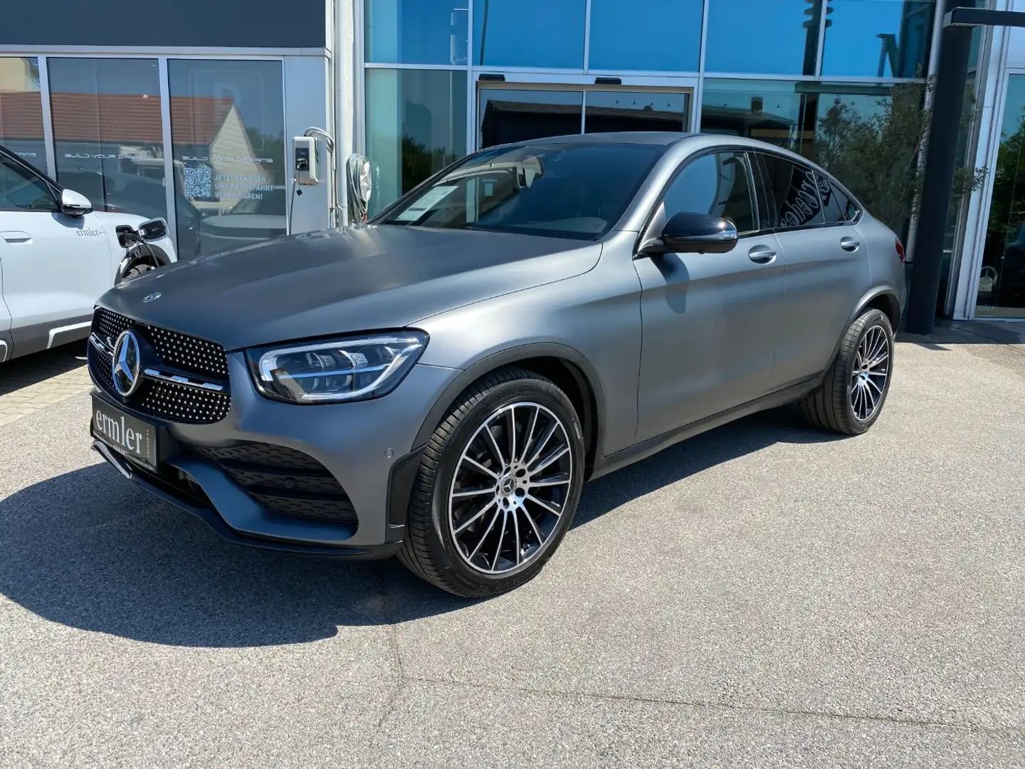 Mercedes-Benz GLC 220 d 4MATIC Coupé Navi AMG Night PTS MBUX Grau - 2