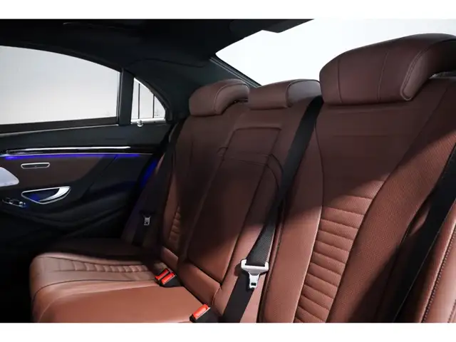 Mercedes-Benz S-Class view 11