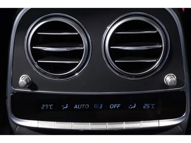 Mercedes-Benz S-Class view 20
