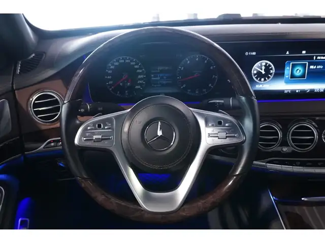 Mercedes-Benz S-Class view 14