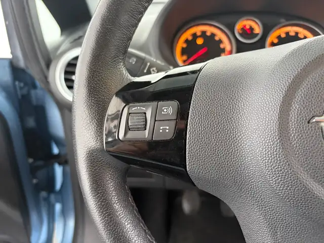 Opel Corsa view 10