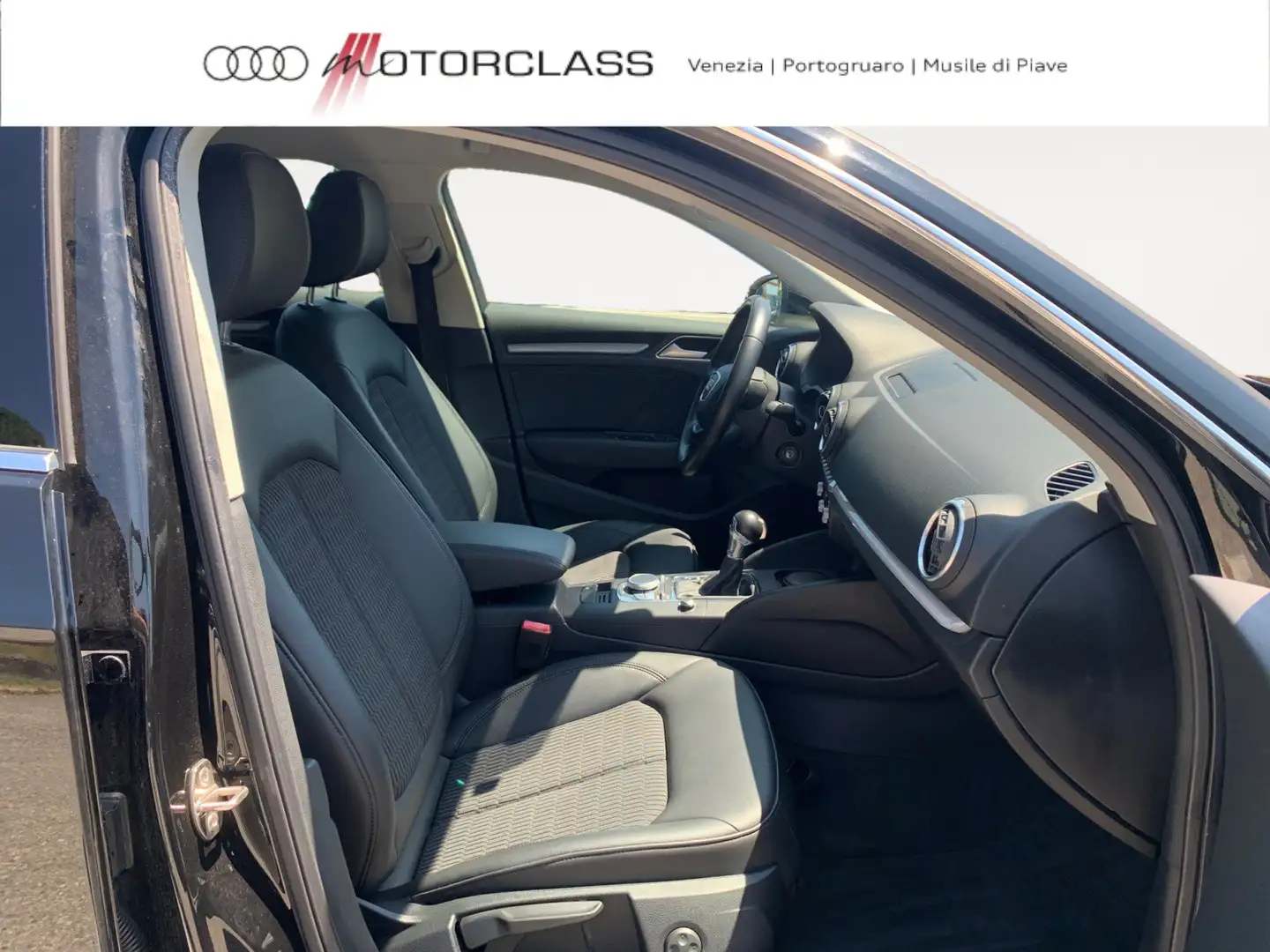 Audi A3 sportback 1.6 tdi 110cv ambiente s tronic e6 crna - 2