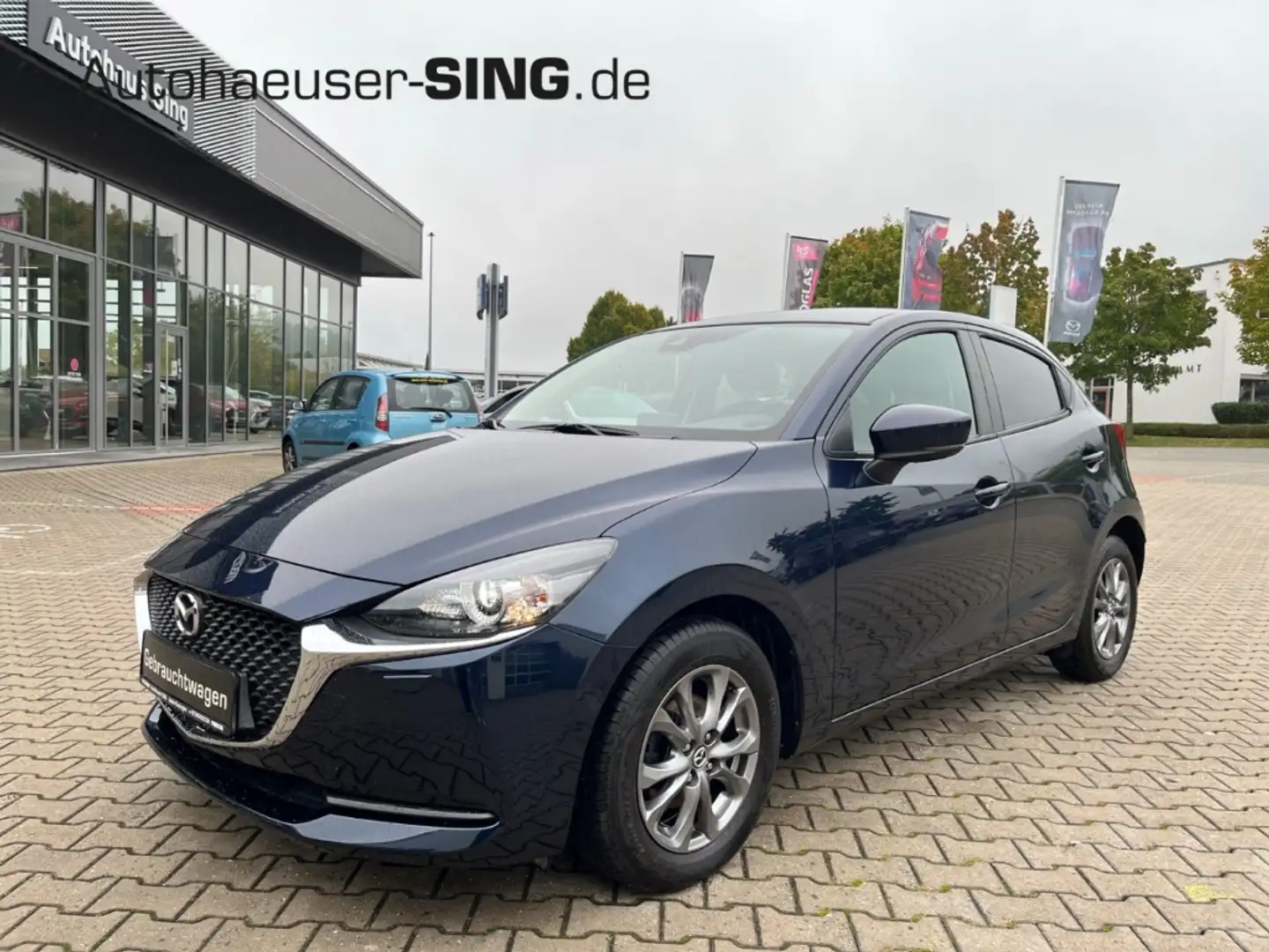 Mazda 2 Exclusive-Line Automatik Tempo Navi LED Klima Blau - 1
