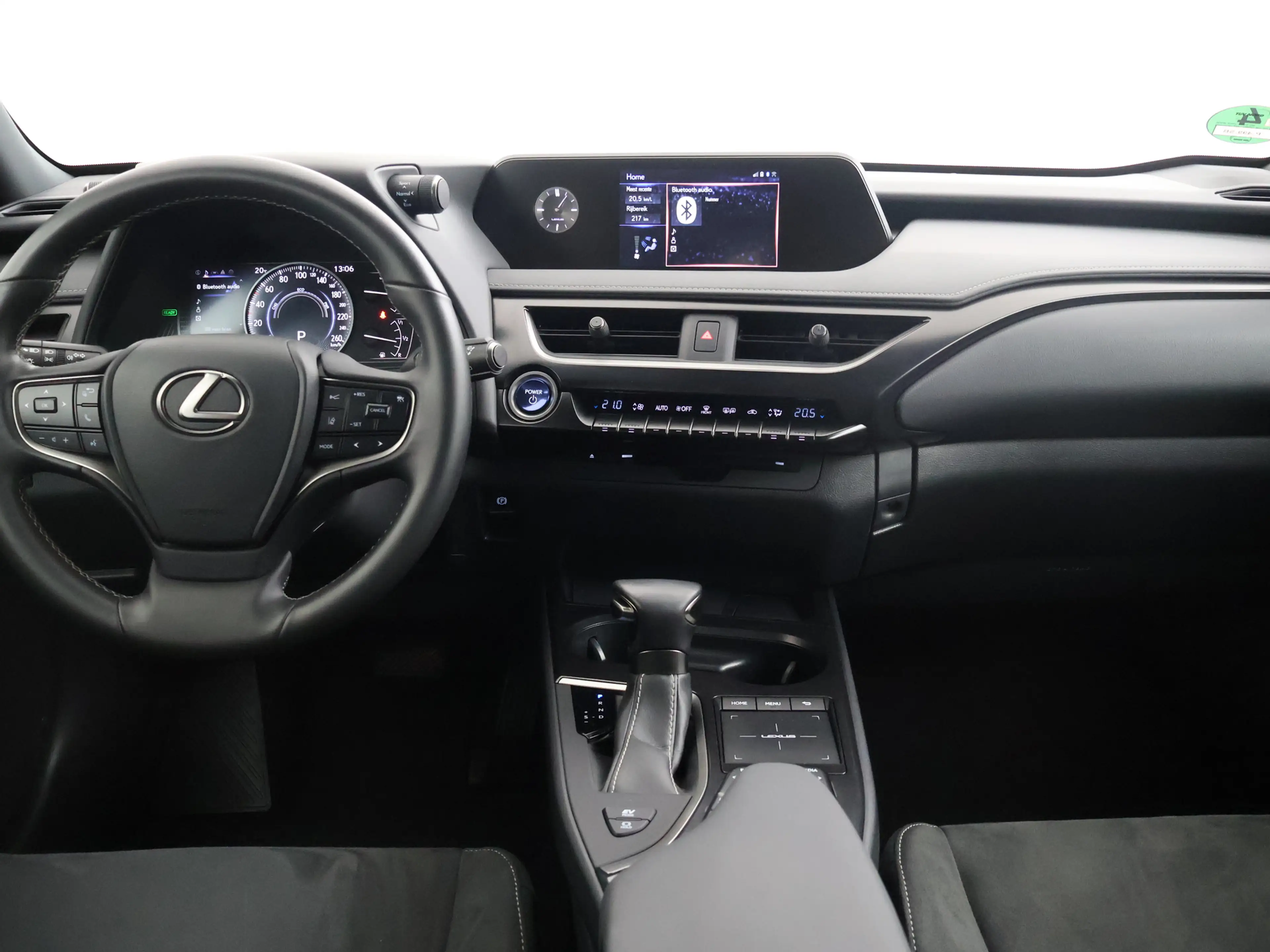 Lexus UX 250h Preference Line | Premium uitgevoerd | Dealeronder — photo 4