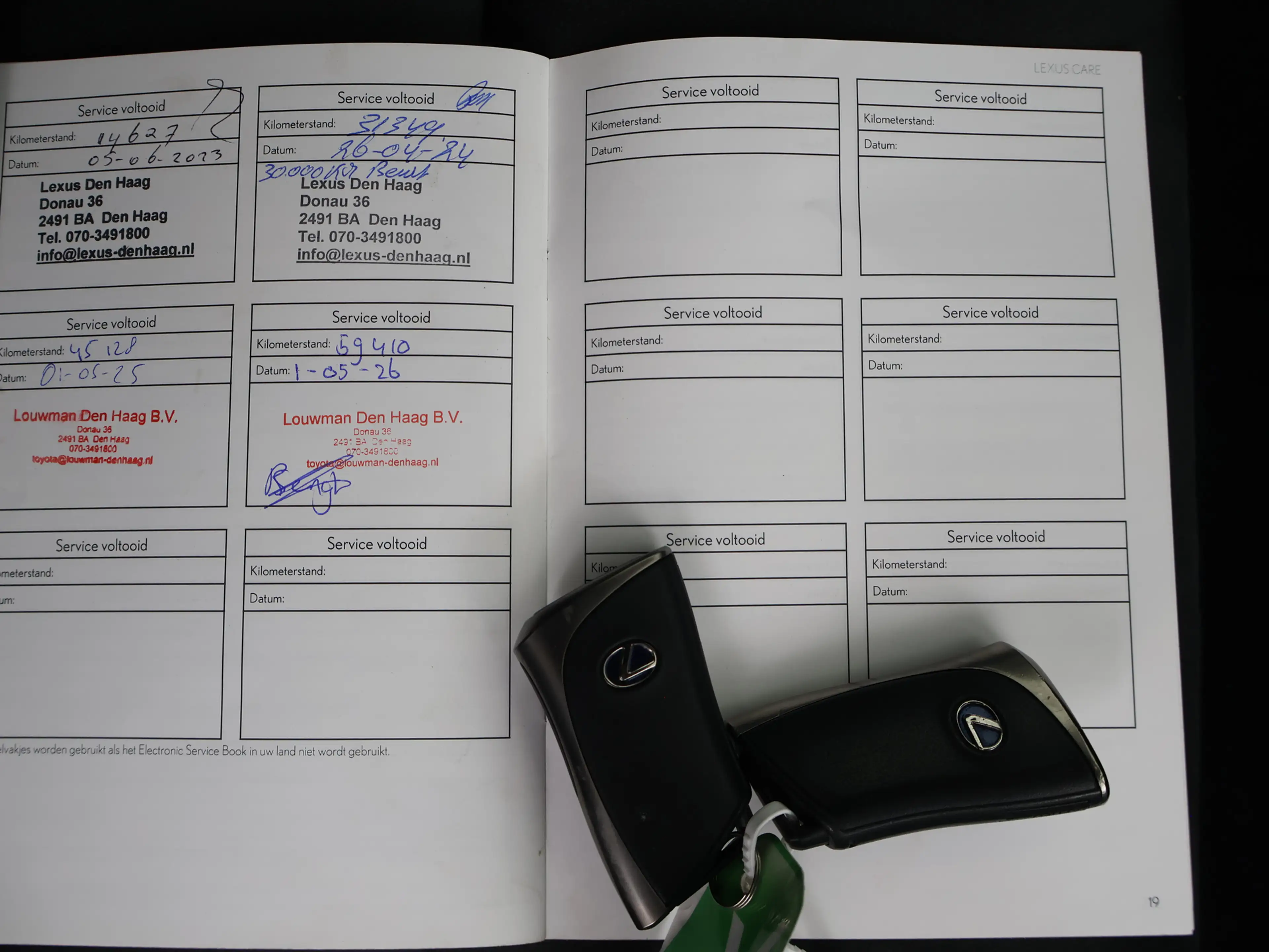 Lexus UX 250h Preference Line | Premium uitgevoerd | Dealeronder — photo 11