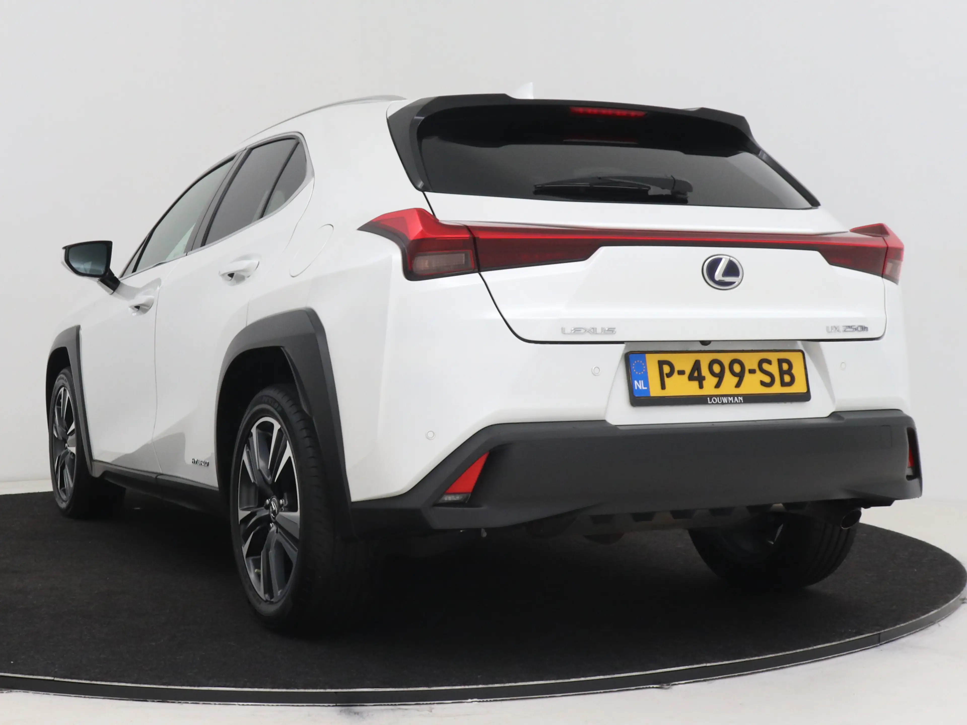 Lexus UX 250h Preference Line | Premium uitgevoerd | Dealeronder — photo 14