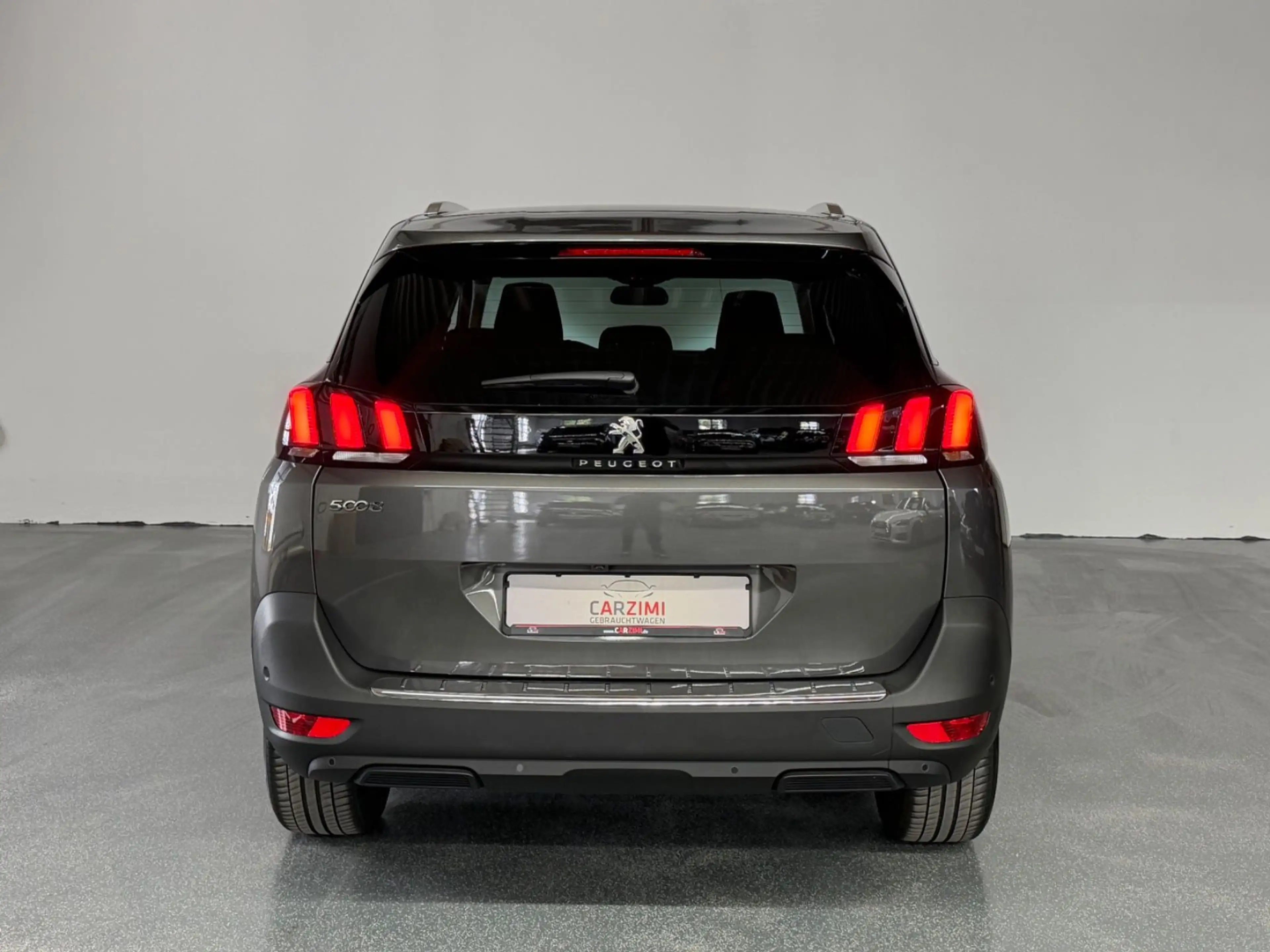 Peugeot 5008 Allure 1.2 e-THP LED Virtual 360° 1.Hand — photo 7