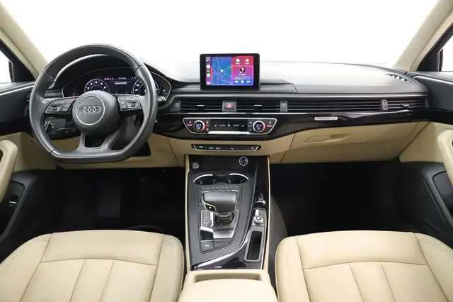 Audi A4 view 14