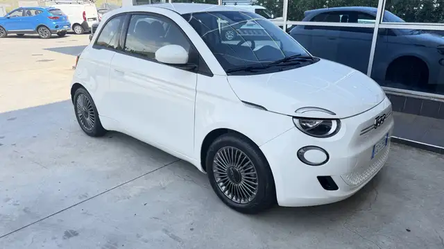 Fiat 500e