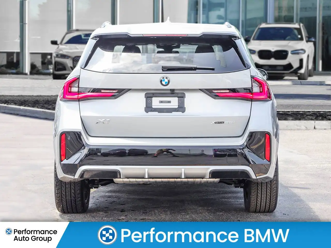 BMW X1 снимка BMW X1