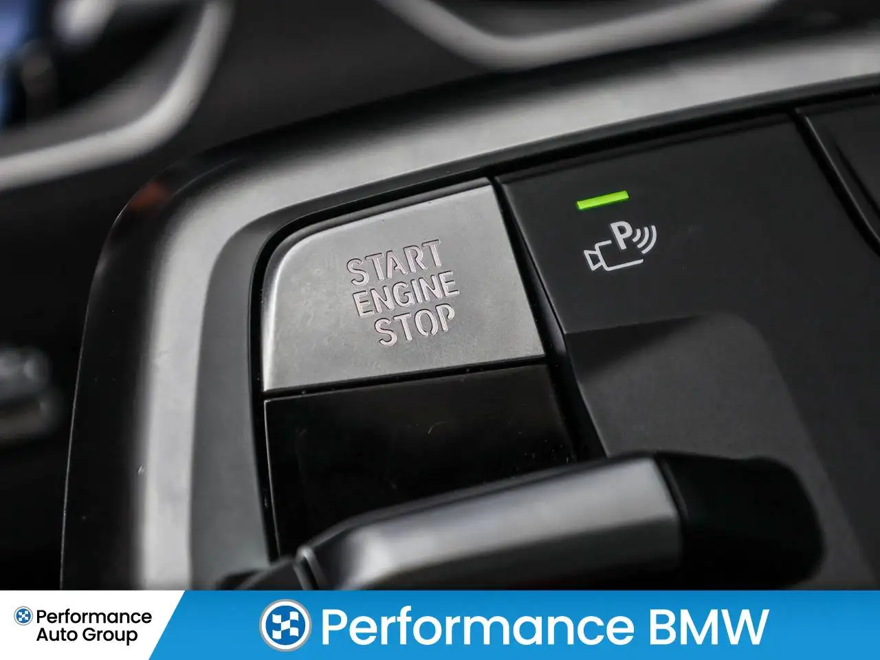 BMW X1 снимка BMW X1
