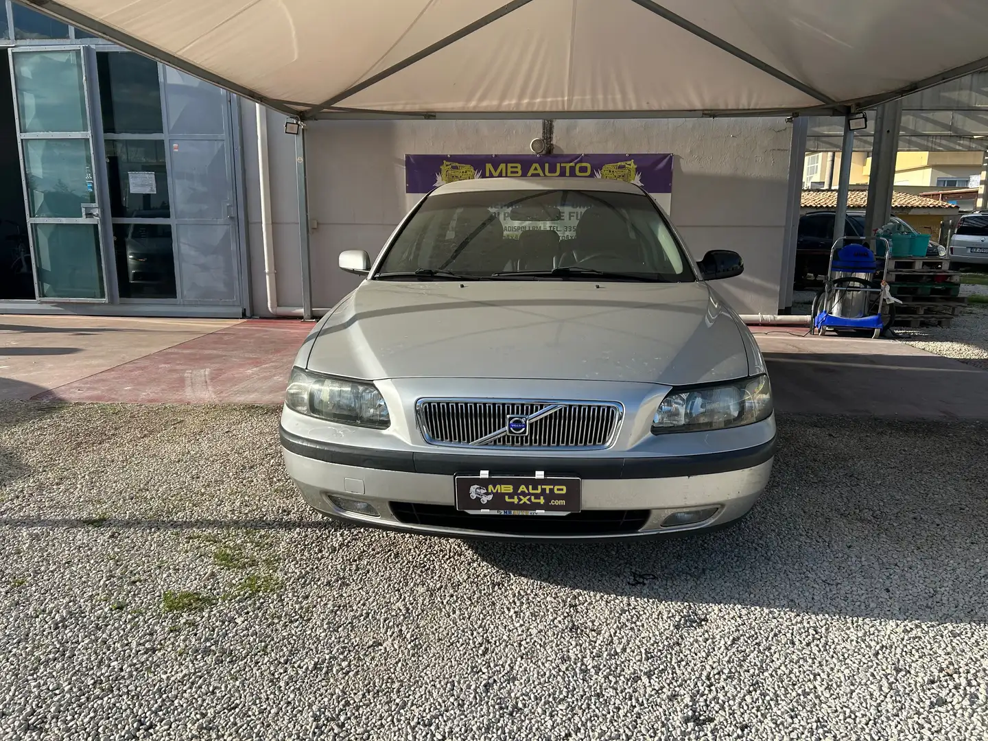 Volvo V70 V70 II 2000 2.4 d5 Optima awd auto Argento - 2