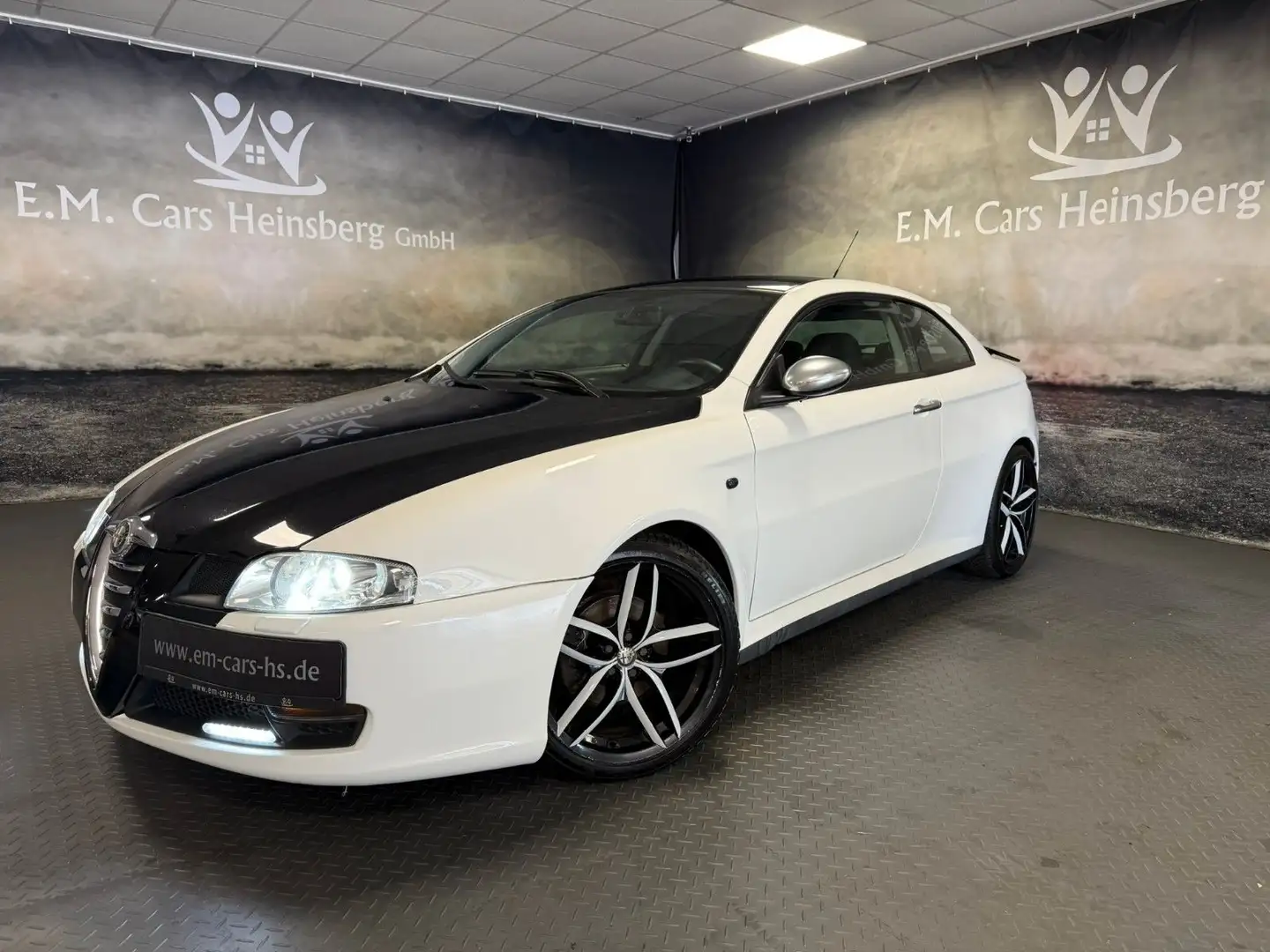 Alfa Romeo GT 1.9 JTD 16V M-Jet Q2 Progression Biały - 2