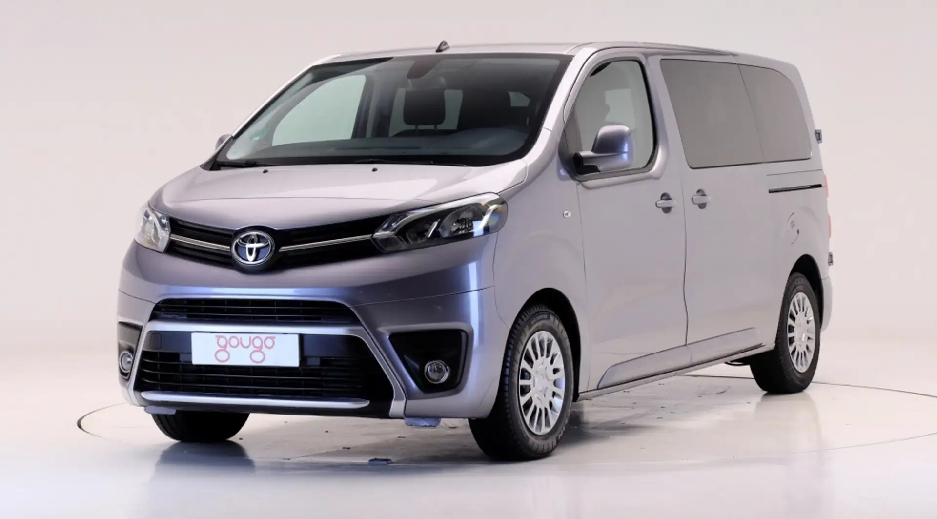 Toyota Proace MONOVOLUMEN 1.5D 88KW MWB VX 9STR 120 5P 9 PLAZAS Silber - 1