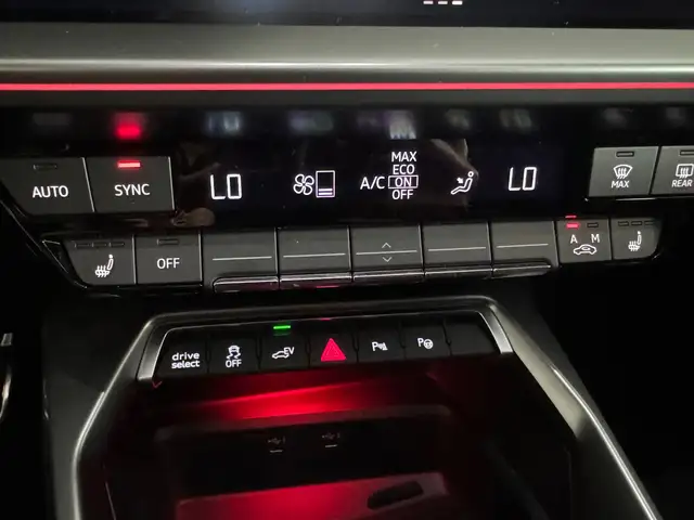Audi A3 view 14
