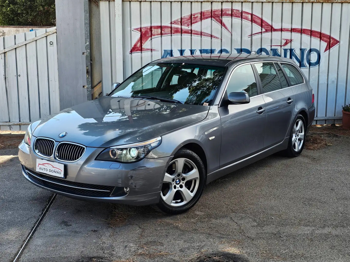 BMW 525 525d Touring Xdrive Eletta Gris - 1