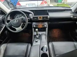 Lexus IS снимка Lexus IS