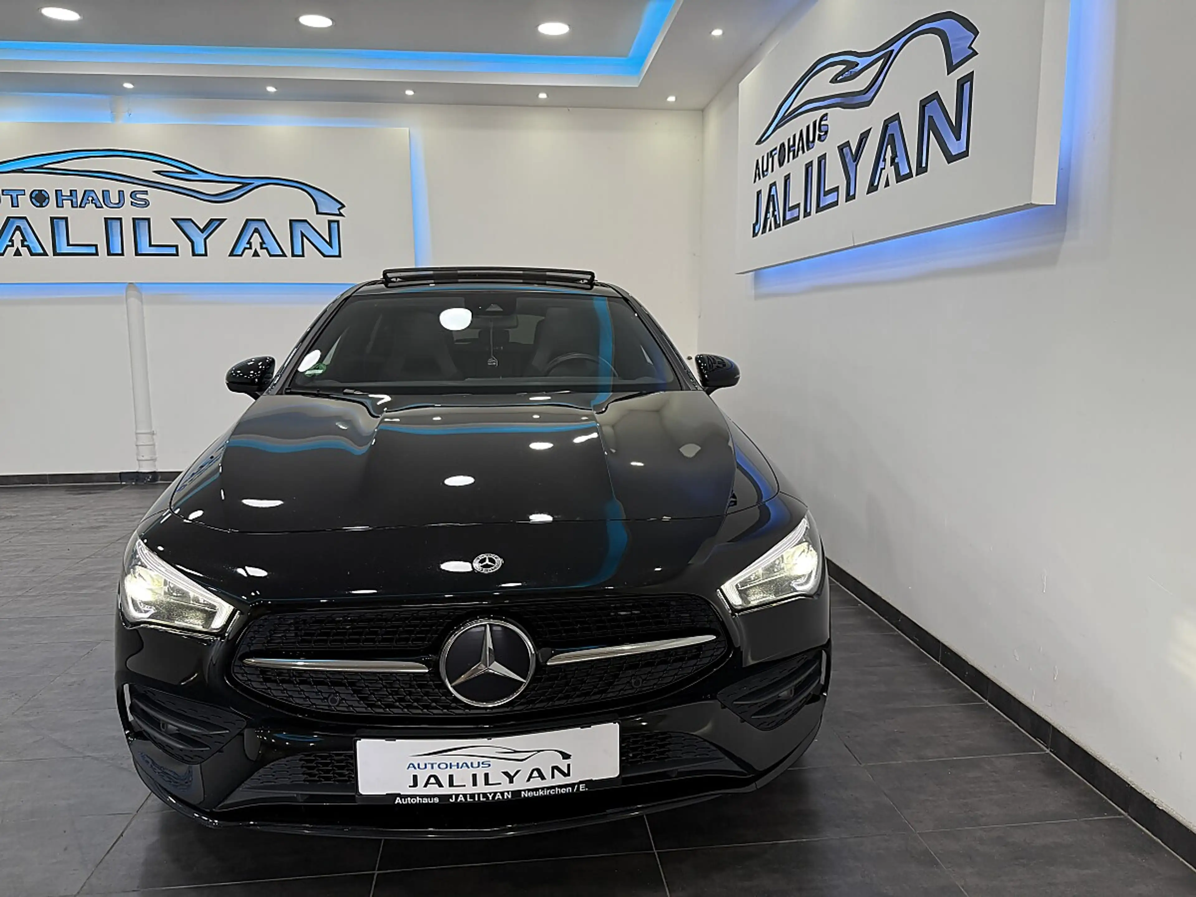 Mercedes-Benz CLA 220 d Shooting Brake 4MATIC Aut.AMG-LINE, NIGHT-PAK... — photo 8