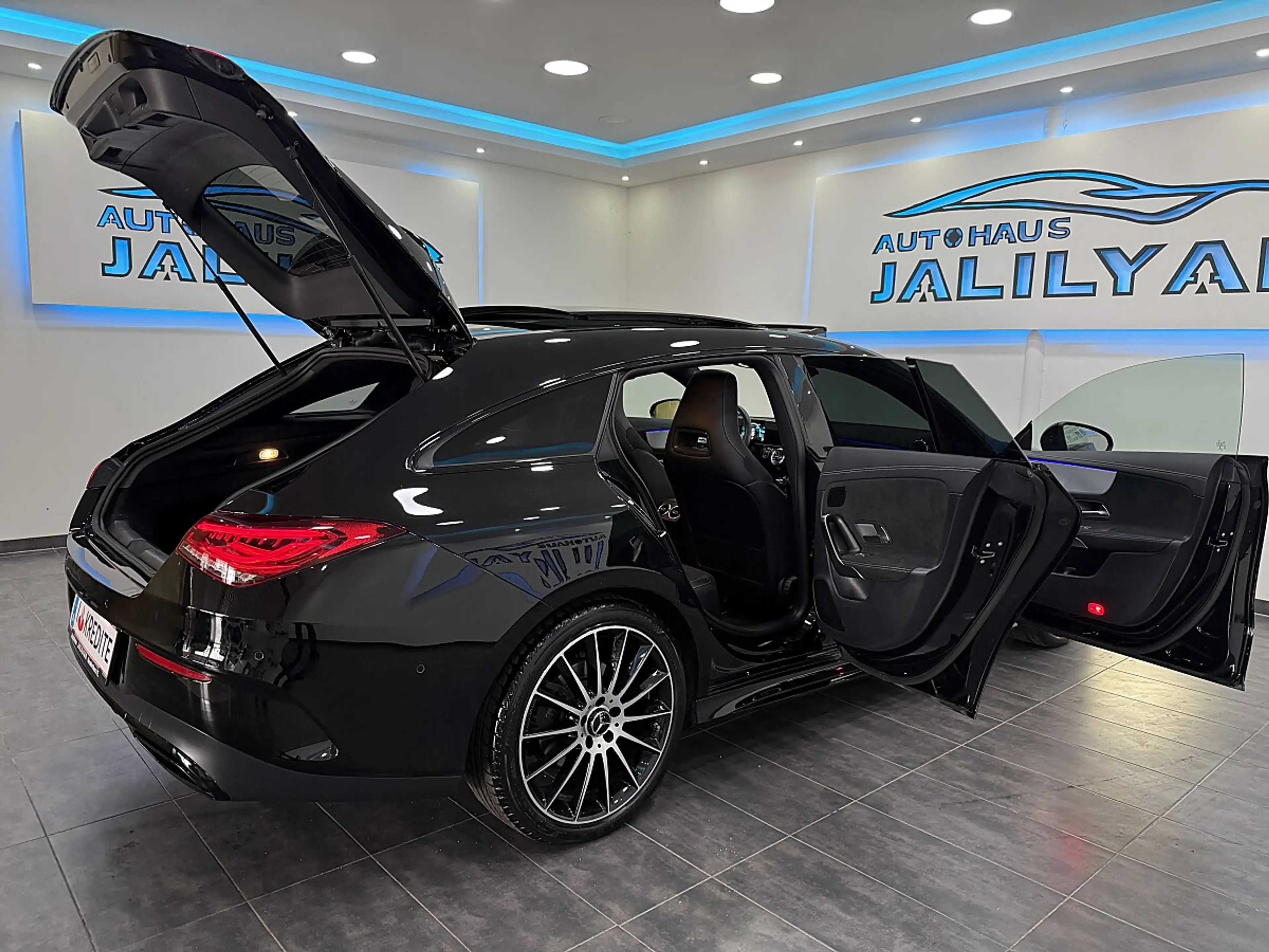 Mercedes-Benz CLA 220 d Shooting Brake 4MATIC Aut.AMG-LINE, NIGHT-PAK... — photo 14