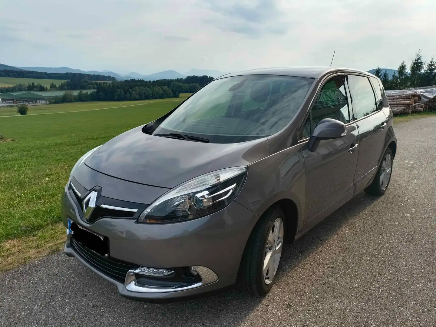 Renault Scenic geräumiger Familienvan Grau - 1