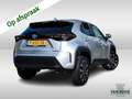 Toyota Yaris Cross 1.5 Hybrid First Edition (93 PK) 1e-Eig. & Dealer- Gris - thumbnail 2
