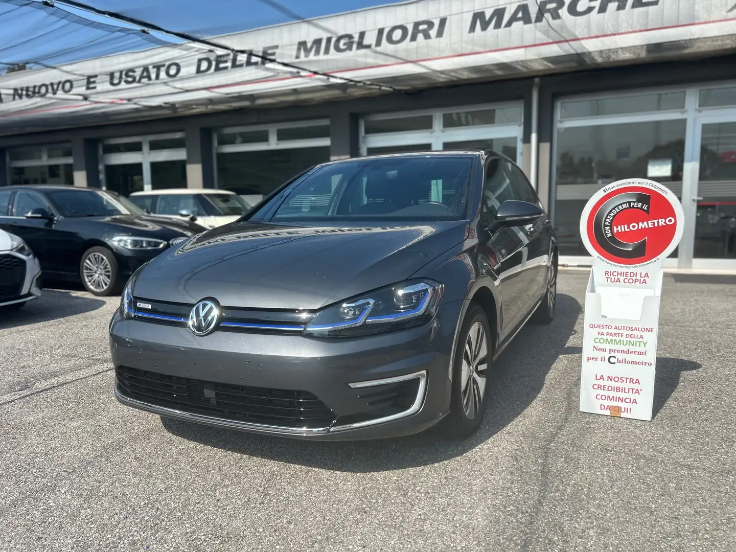 Volkswagen Golf e-Golf 5p - 1