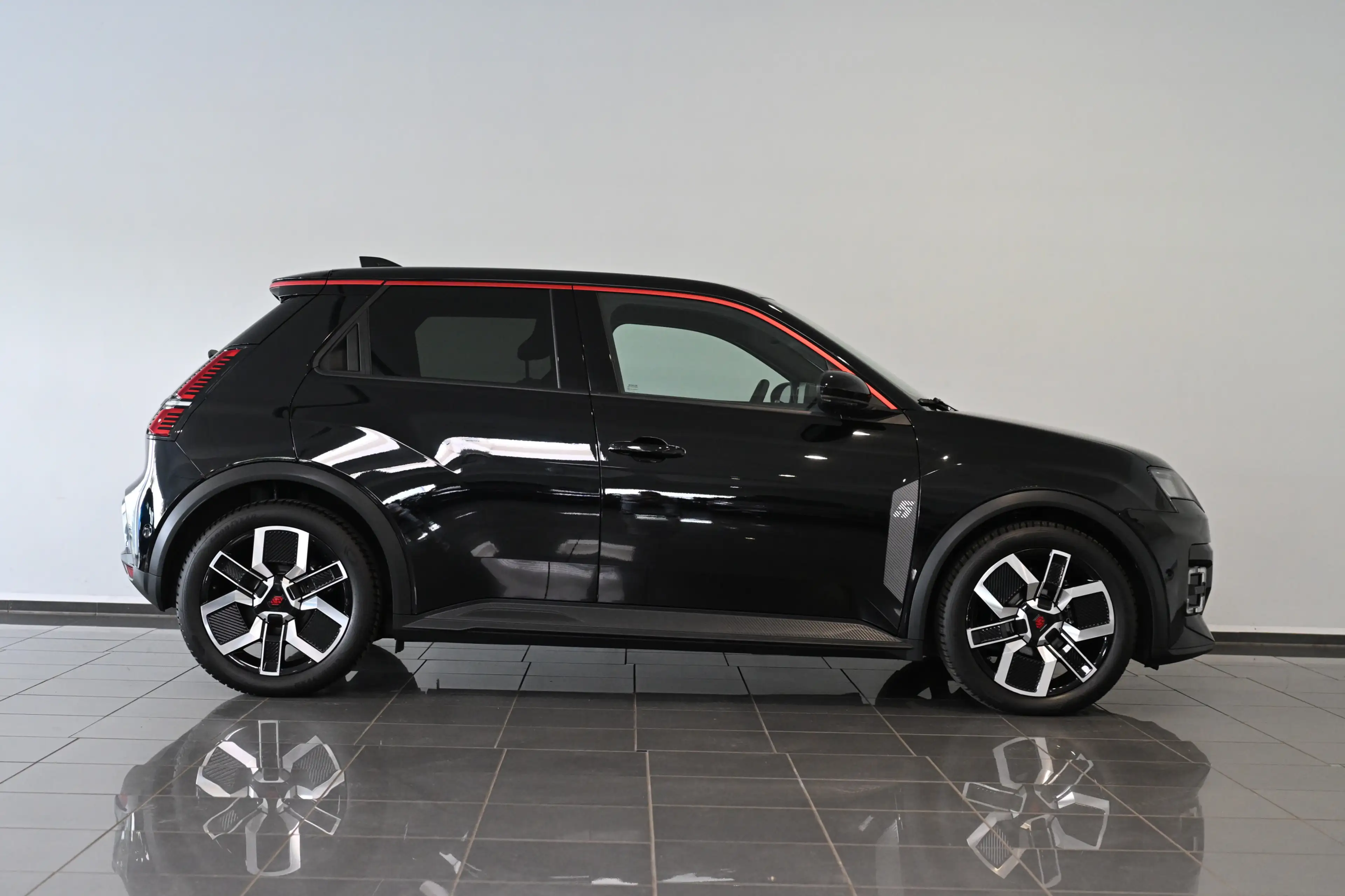 Renault R 5 E-Tech 150 Comfort Range Techno ACC SHZ Navi — photo 4