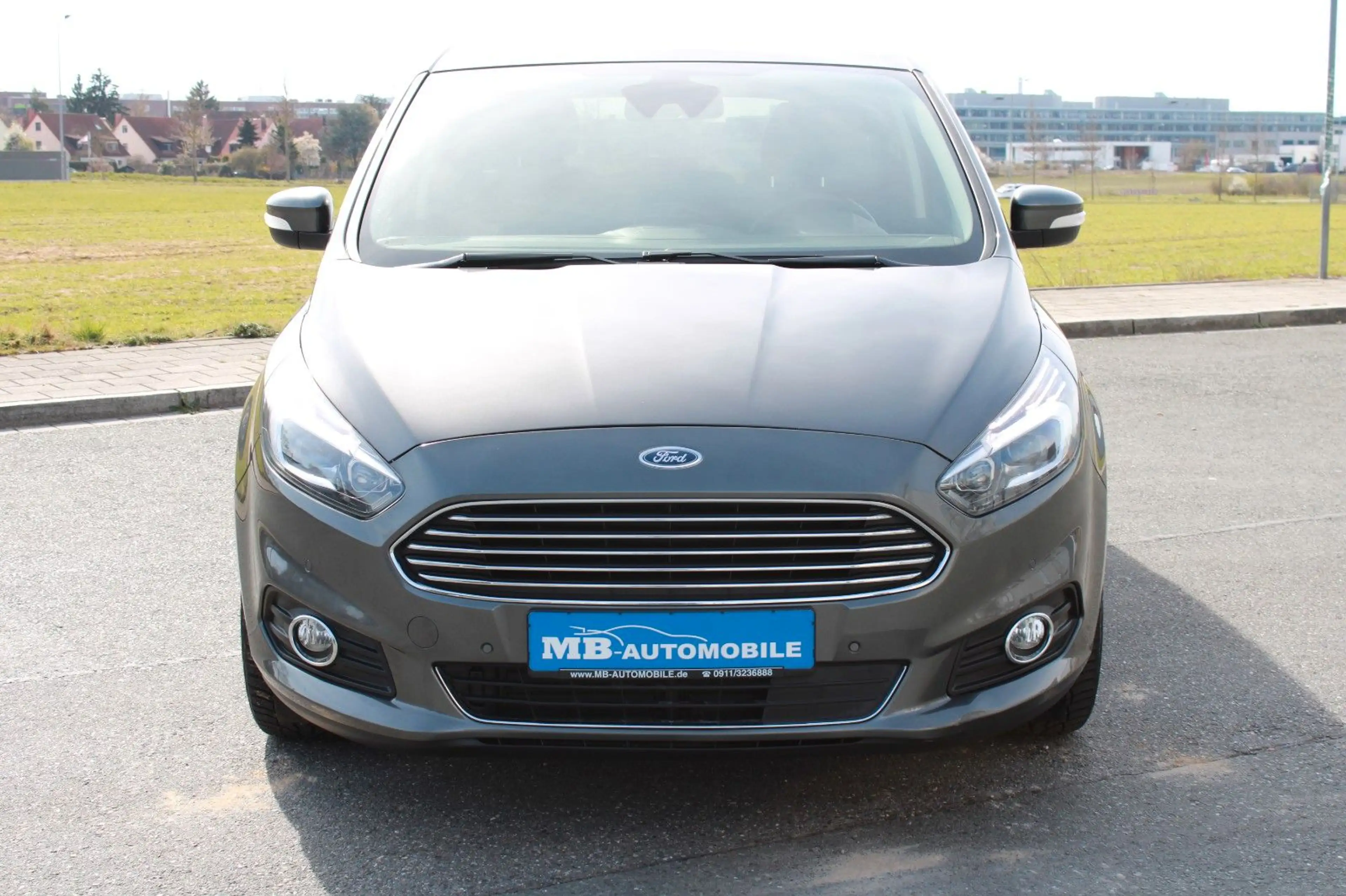 Ford S-Max Titanium 7-Sitzer Tempo Navi LED PDC 17" — photo 3