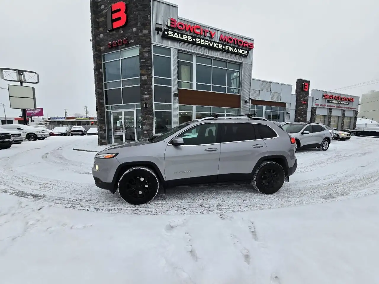 Jeep Cherokee снимка Jeep Cherokee