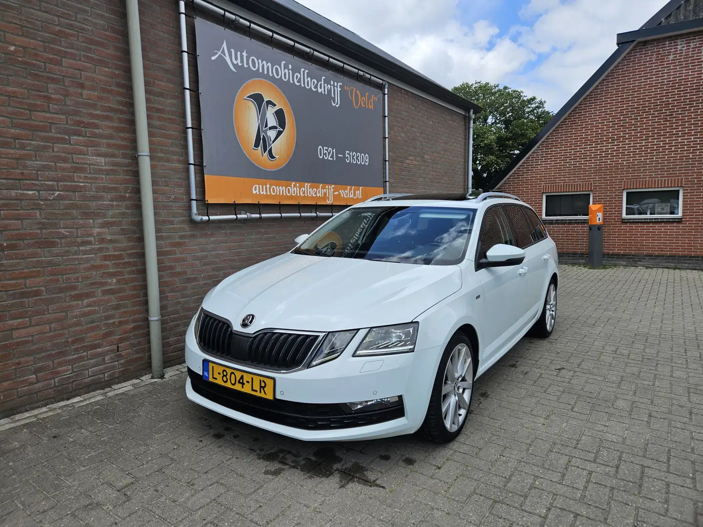 Skoda Octavia Combi 1.4 TSI Greentech Style Business Wit - 1