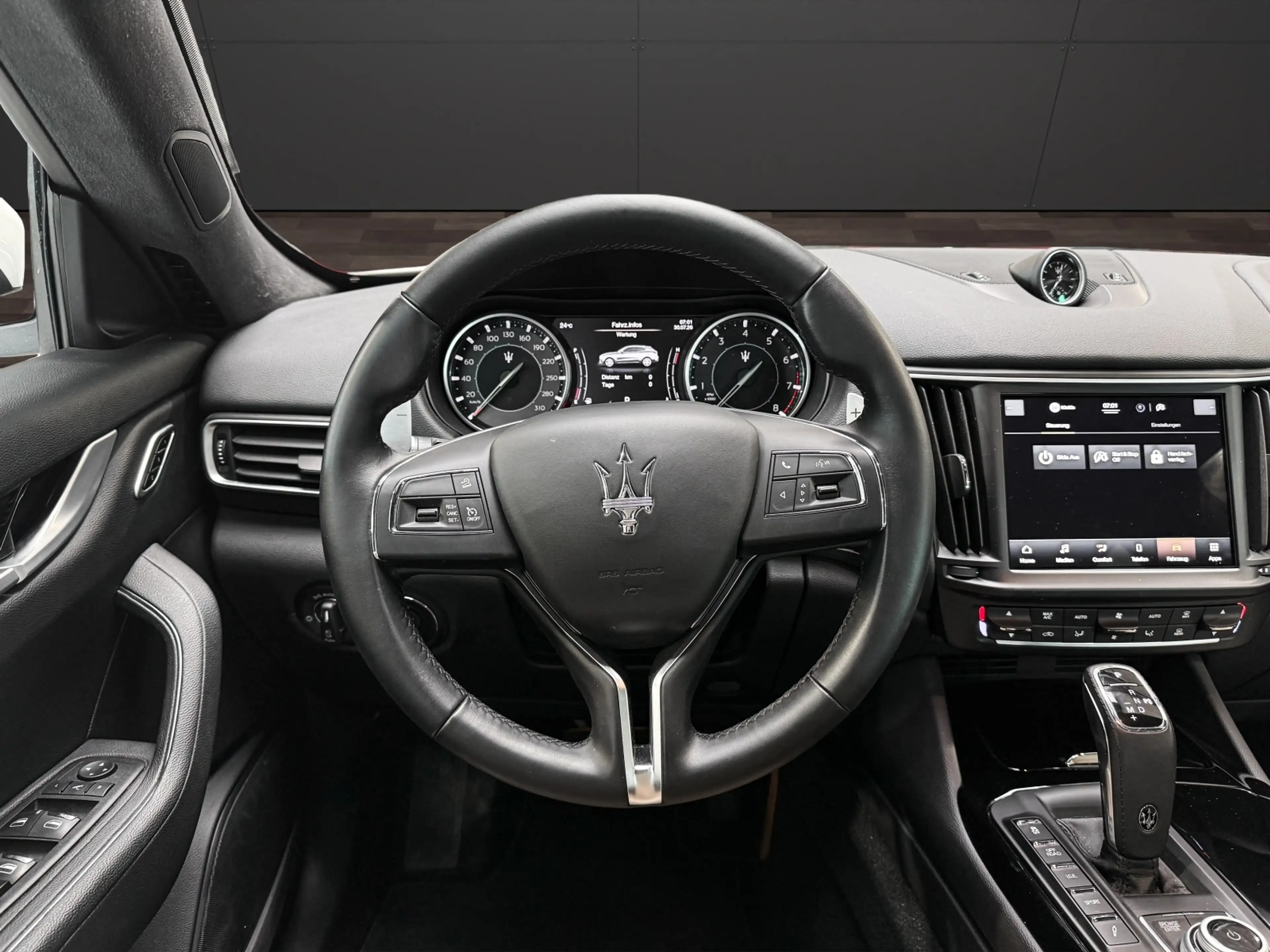 Maserati Levante GT *MY22* — photo 11