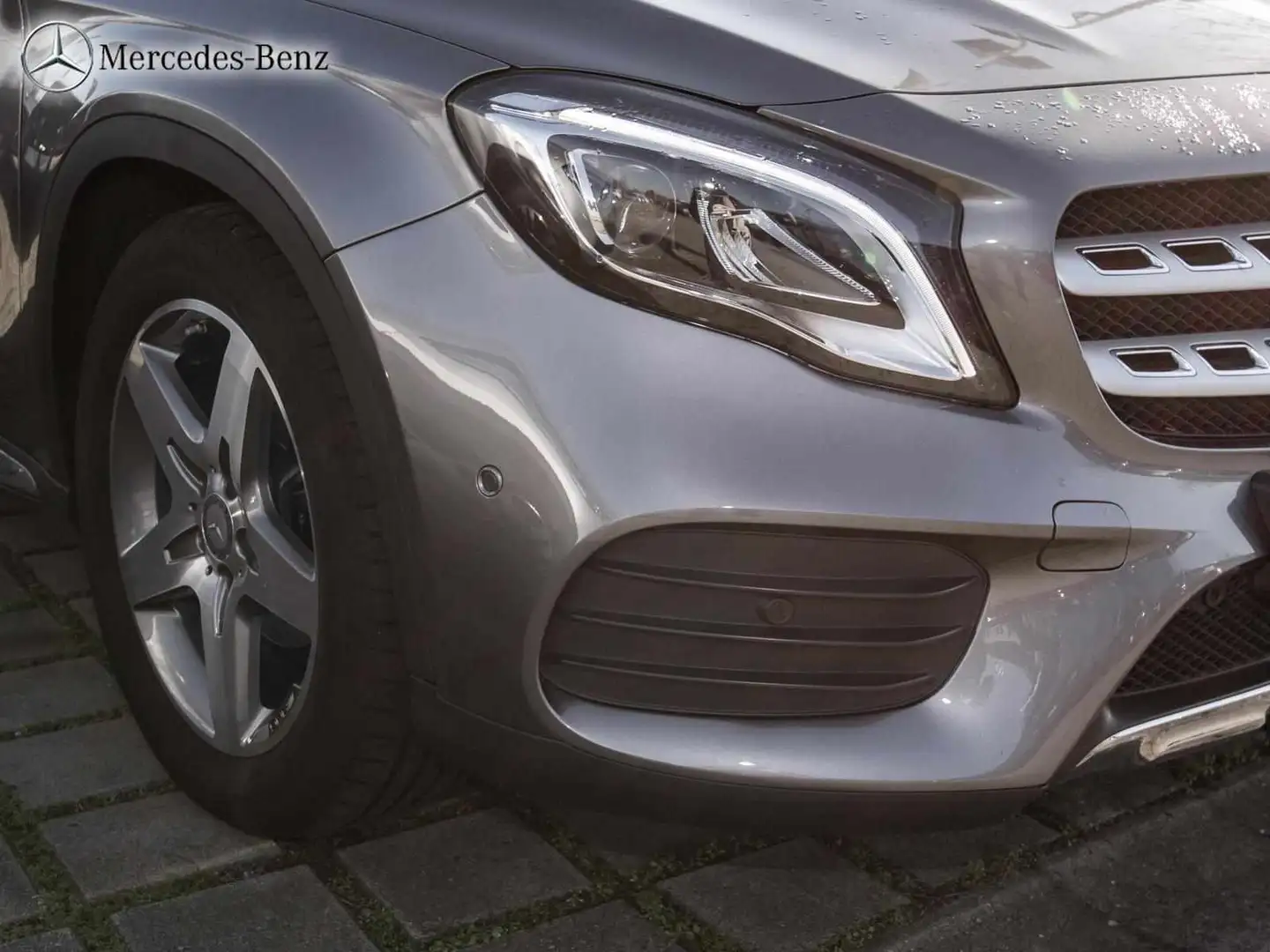 Mercedes-Benz GLA 200 Sport Utility Vehicle AMG Tempomat+LED Grigio - 2