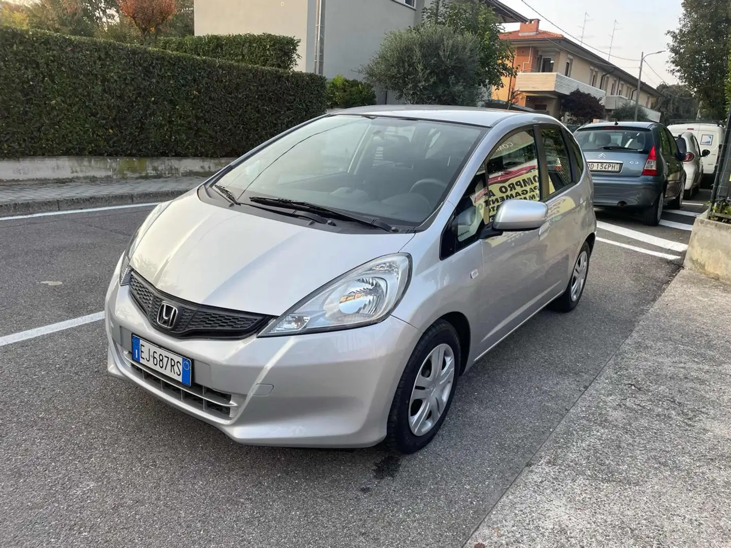 Honda Jazz 1.2 i-VTEC Trend Gris - 2