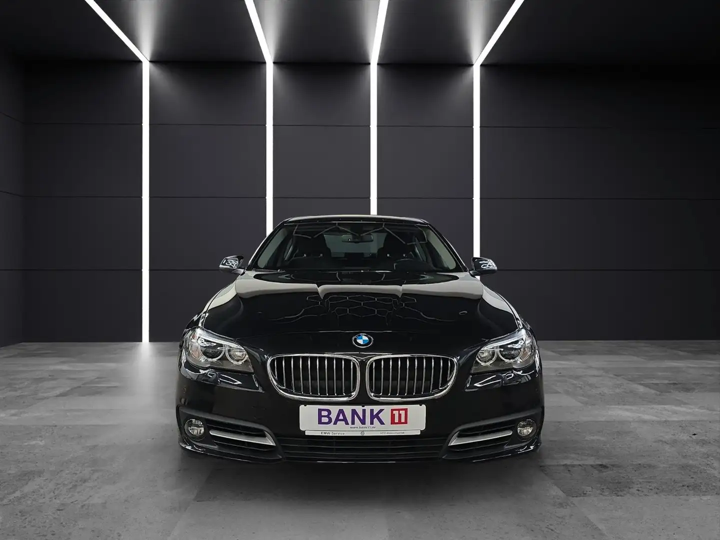 BMW 520 d F10  AHK HiFi Navi SHZ Start-Stop Xenon Schwarz - 2